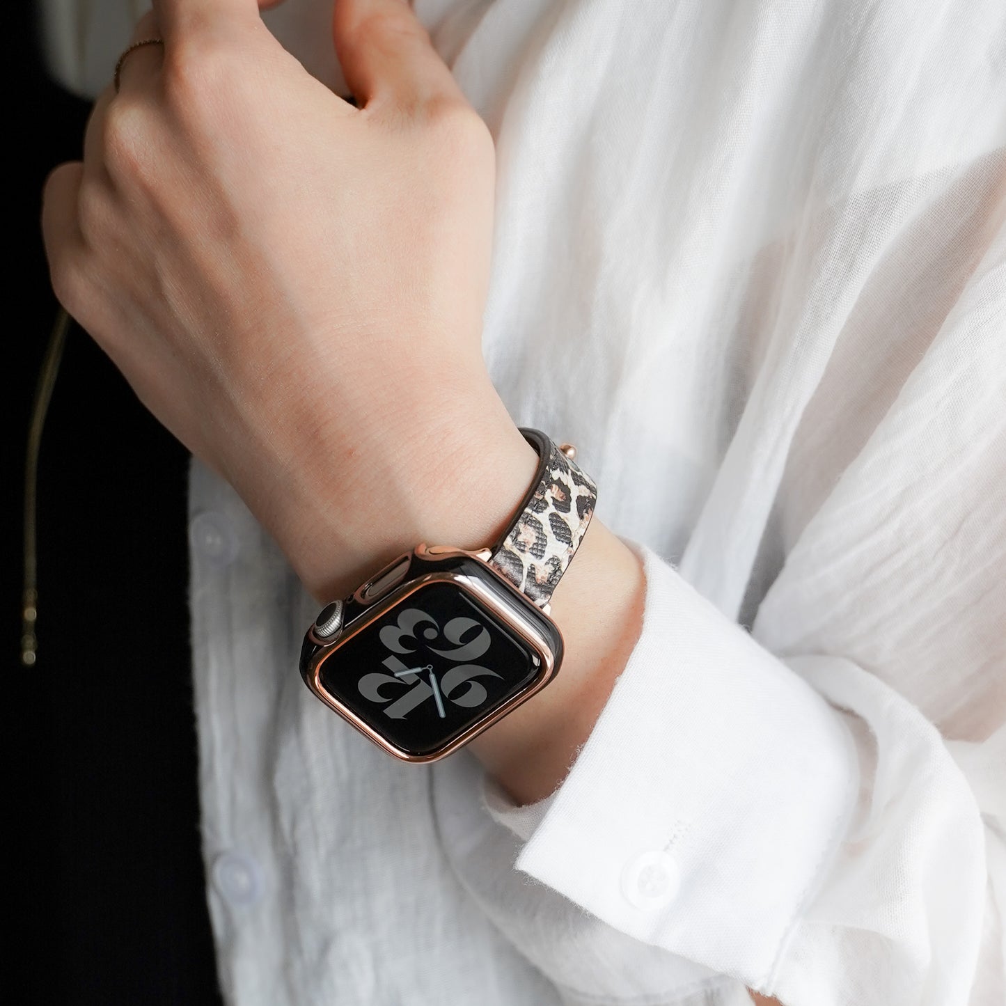 レオパード スリムレザー アップルウォッチバンド ヒョウ柄 Apple Watch ベルト