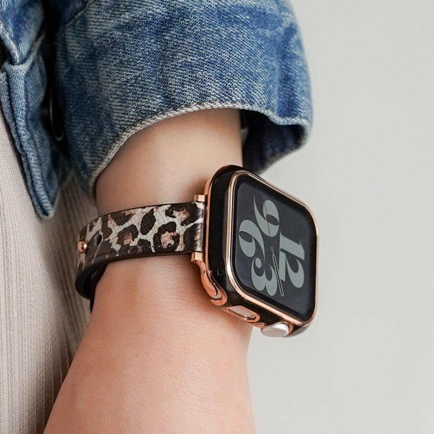 レオパード スリムレザー アップルウォッチバンド ヒョウ柄 Apple Watch ベルト
