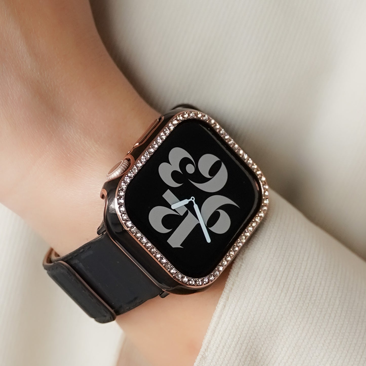 ローズゴールドライン×キラキラ ストーン 保護フレーム ガラスなし ハードタイプ アップルウォッチ ケース Apple Watch