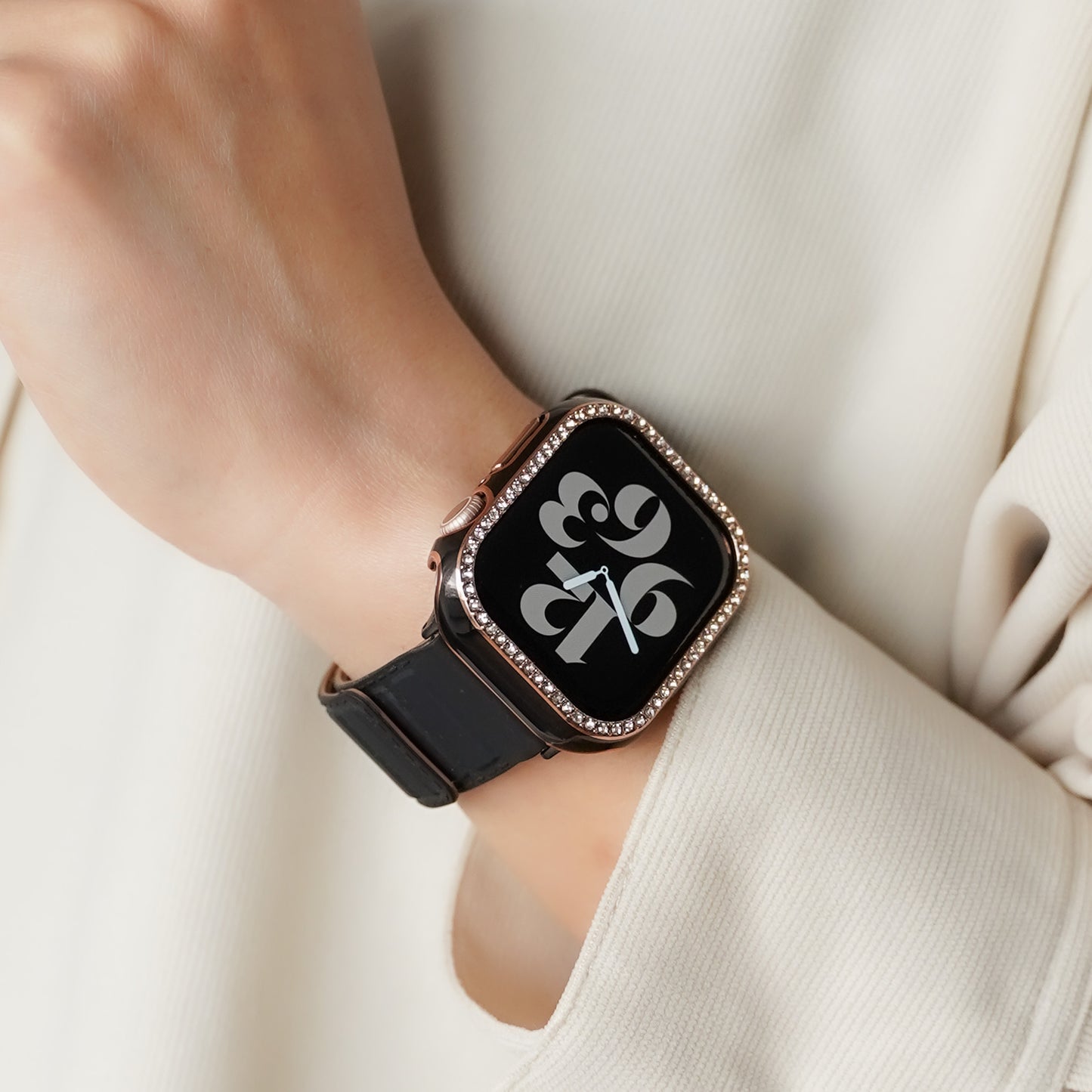 ローズゴールドライン×キラキラ ストーン 保護フレーム ガラスなし ハードタイプ アップルウォッチ ケース Apple Watch