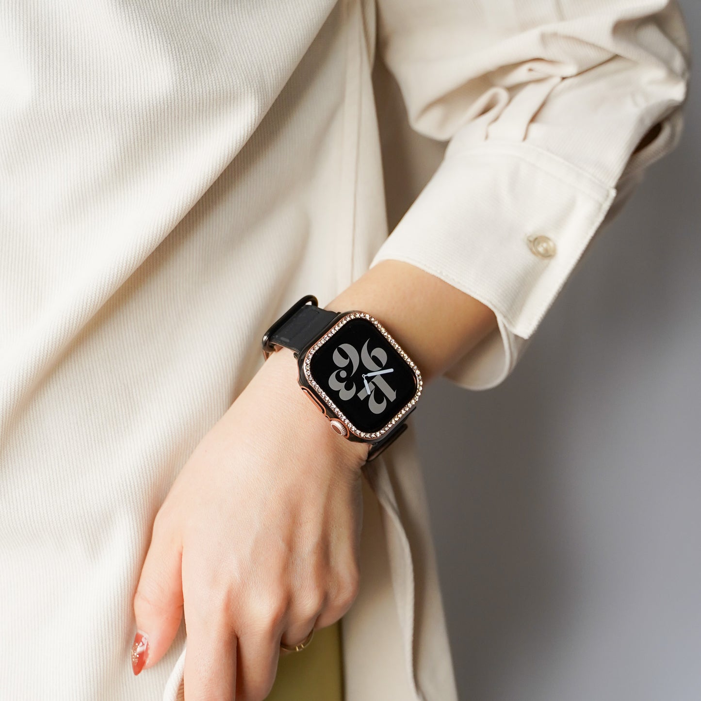 ローズゴールドライン×キラキラ ストーン 保護フレーム ガラスなし ハードタイプ アップルウォッチ ケース Apple Watch