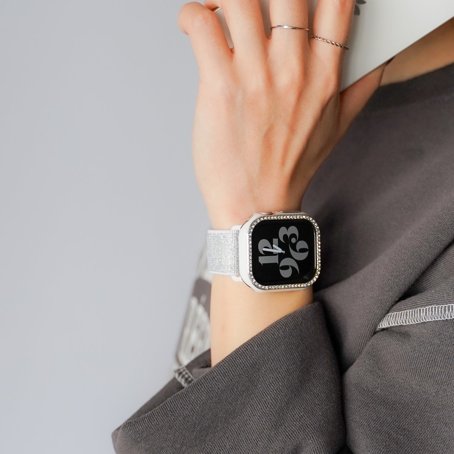 シルバーライン×キラキラ ストーン 保護フレーム ガラスなし ハードタイプ アップルウォッチ ケース Apple Watch