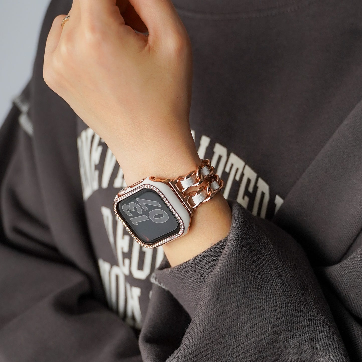 ローズゴールドライン×キラキラ ストーン 保護フレーム ガラスなし ハードタイプ アップルウォッチ ケース Apple Watch