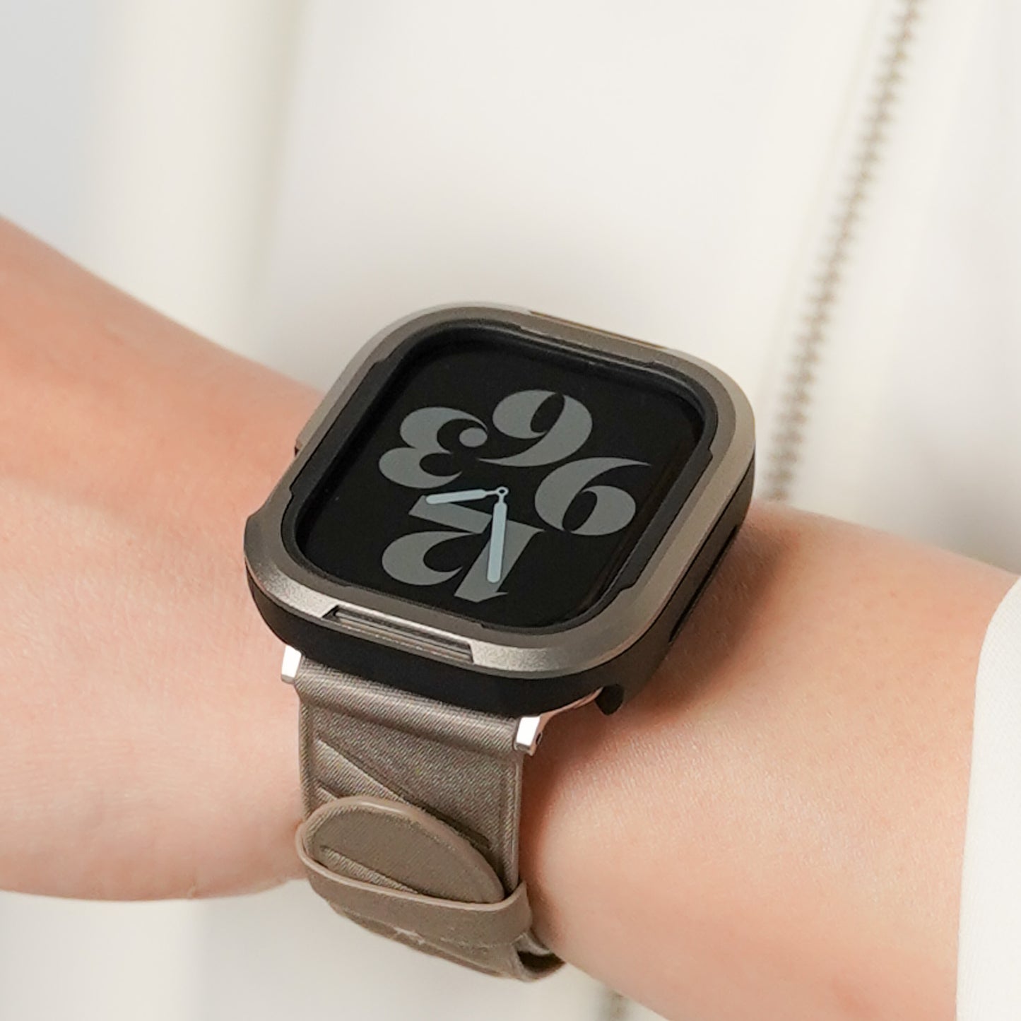 TPU×アルミ 保護フレーム ガラスなし アップルウォッチ ケース Apple Watch