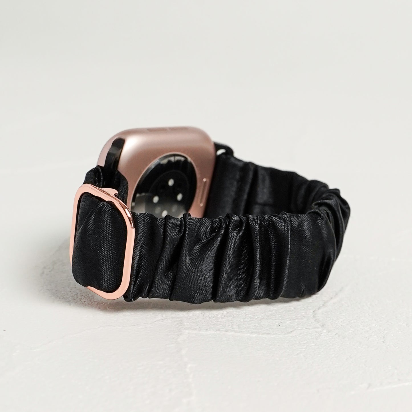 【NEW】シュシュ風 サテン アップルウォッチバンド Apple Watch ベルト