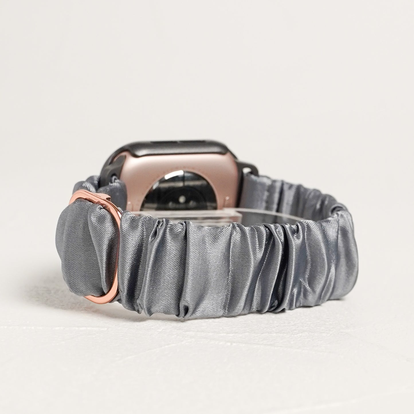 【NEW】シュシュ風 サテン アップルウォッチバンド Apple Watch ベルト