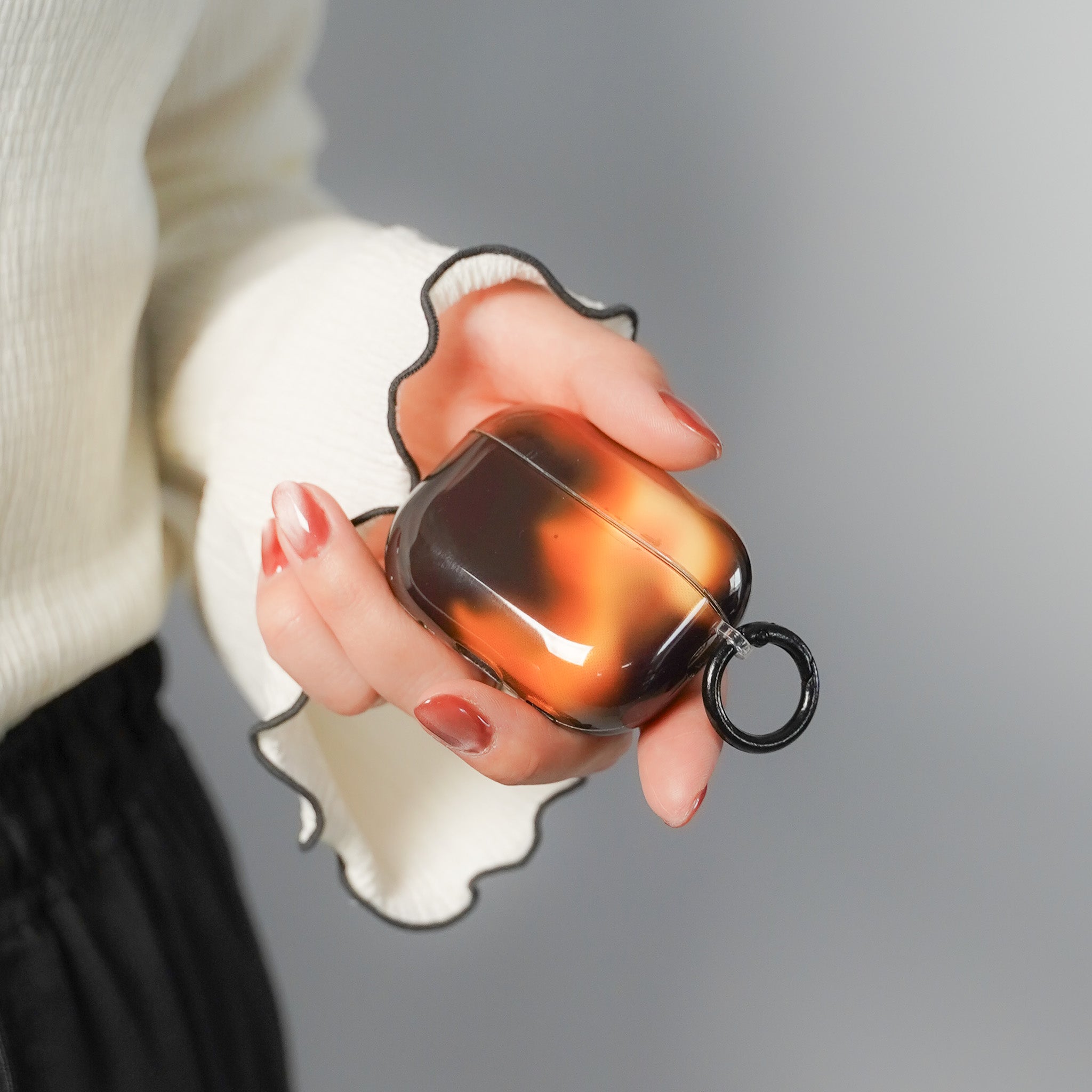 [ATHE VANESSABRUNO]スエード ホーボー エアーポッズケース 楽天市場】AirPods 1 / 2 / 3 / AirPods Pro 1 / 2 エアーポッズ