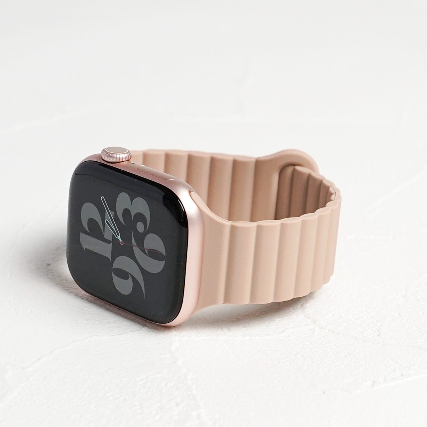 【NEW】マグネット オールシリコンループ アップルウォッチバンド Apple Watch ベルト