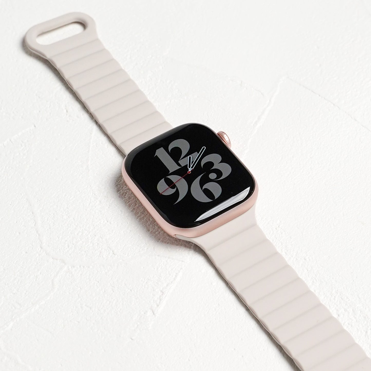【NEW】マグネット オールシリコンループ アップルウォッチバンド Apple Watch ベルト