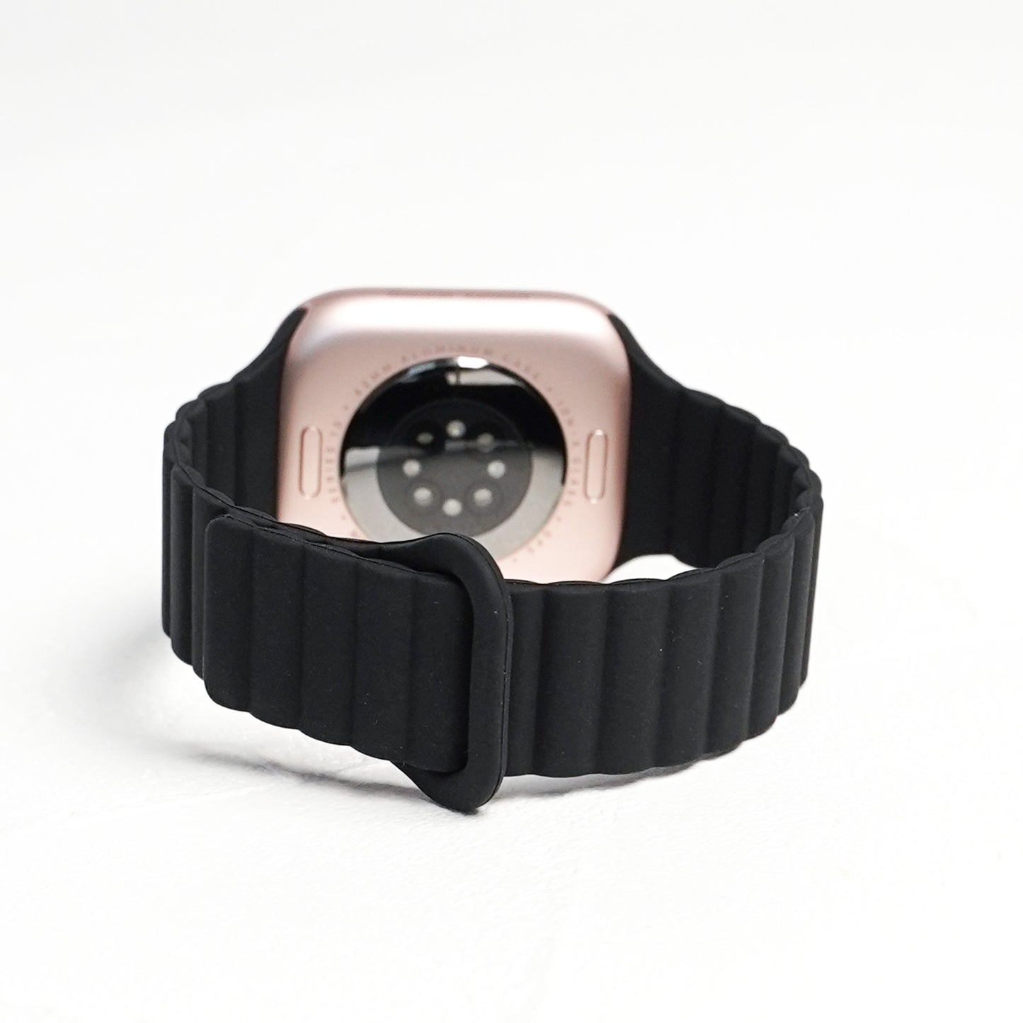 【NEW】マグネット オールシリコンループ アップルウォッチバンド Apple Watch ベルト