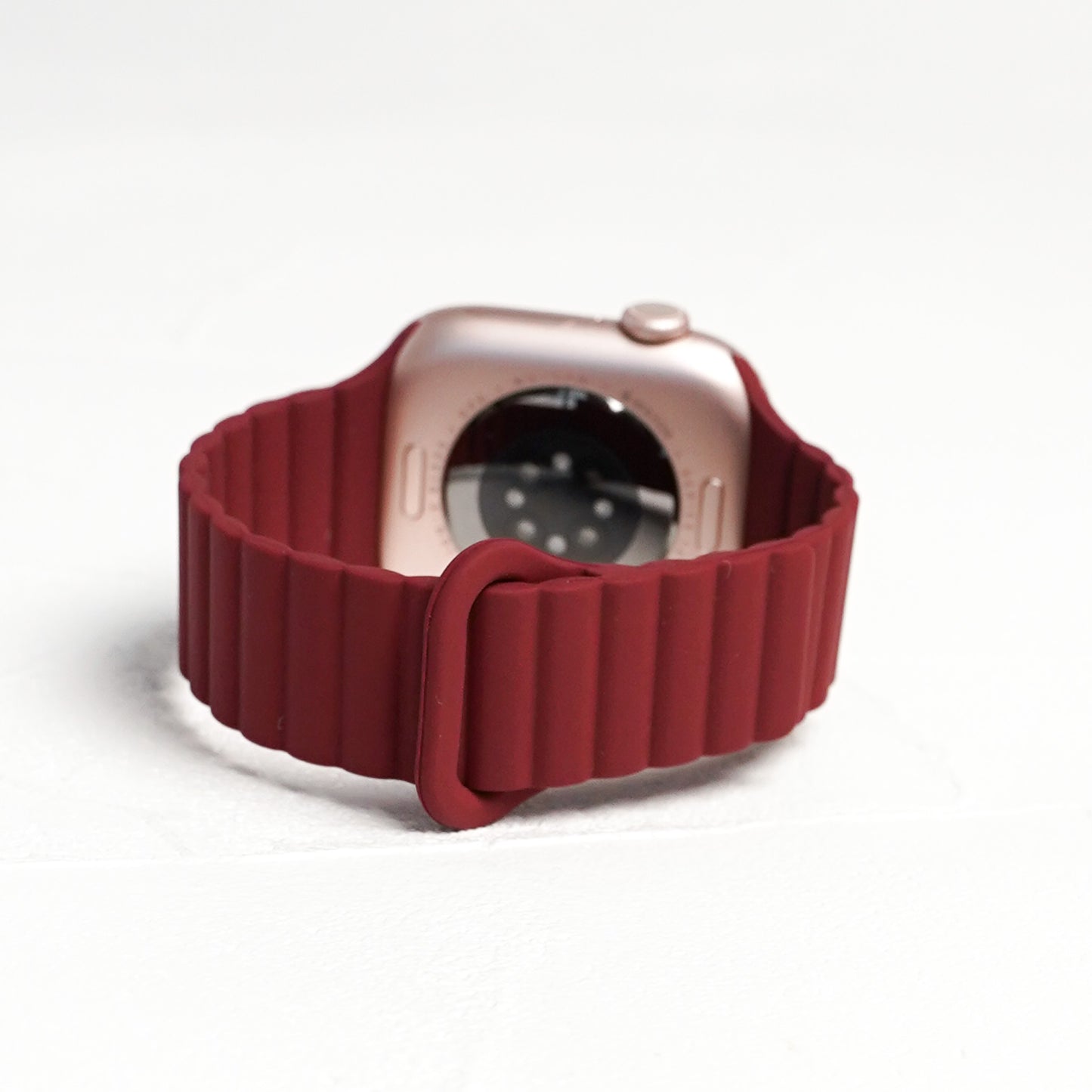 【NEW】マグネット オールシリコンループ アップルウォッチバンド Apple Watch ベルト