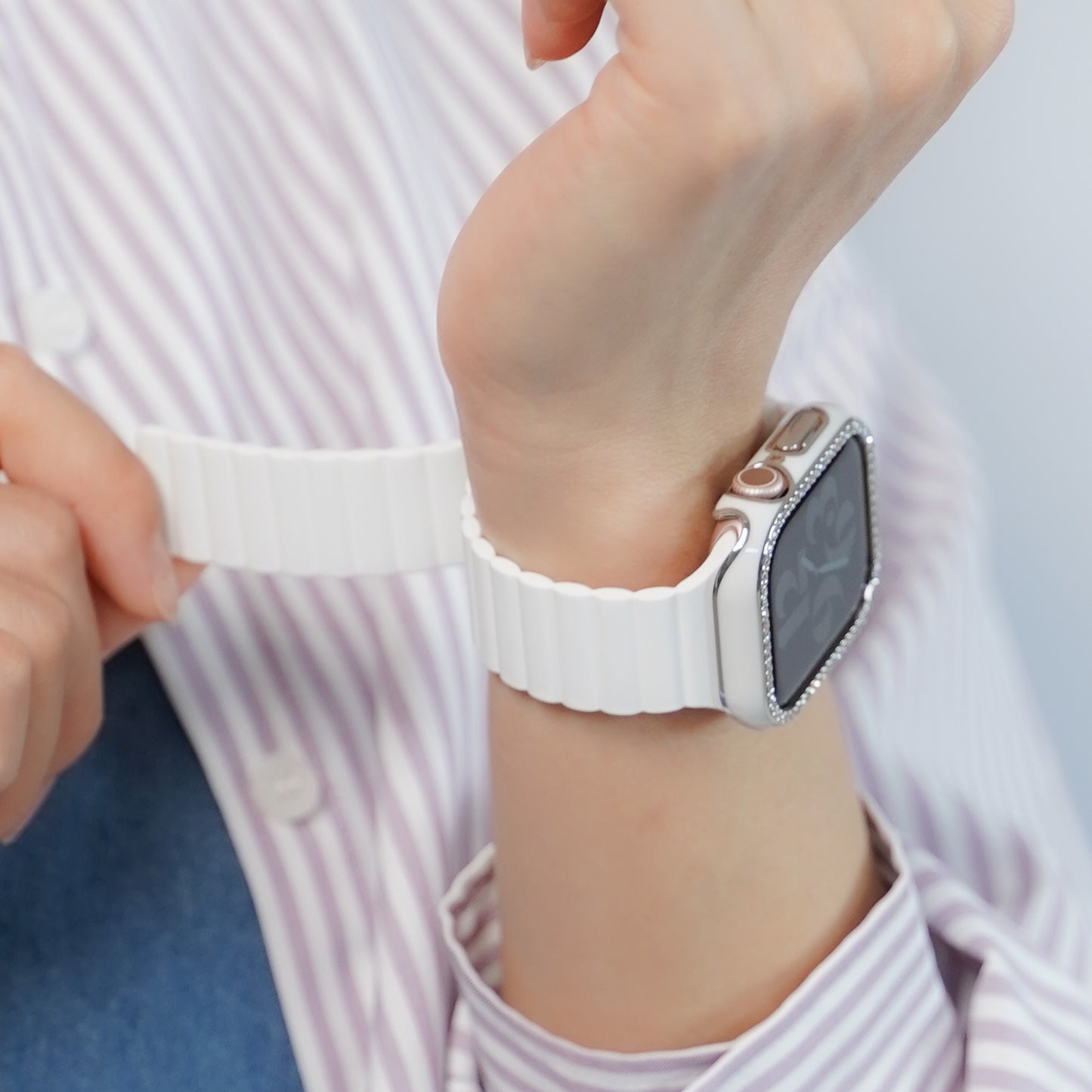 【NEW】マグネット オールシリコンループ アップルウォッチバンド Apple Watch ベルト