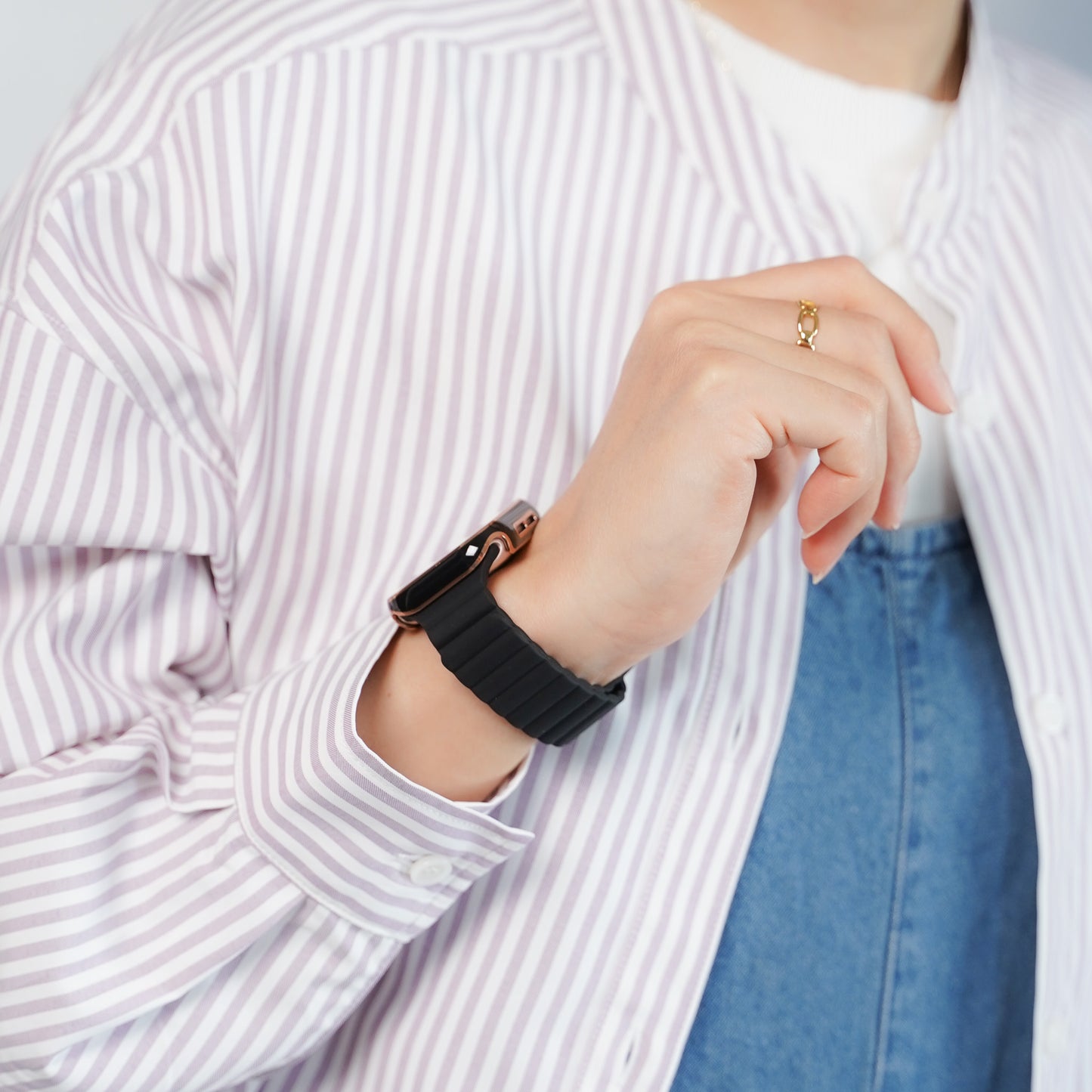 【NEW】マグネット オールシリコンループ アップルウォッチバンド Apple Watch ベルト