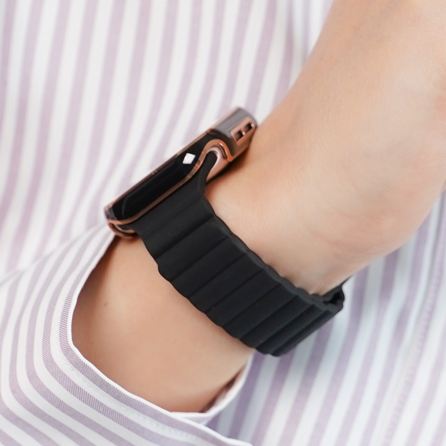 【NEW】マグネット オールシリコンループ アップルウォッチバンド Apple Watch ベルト
