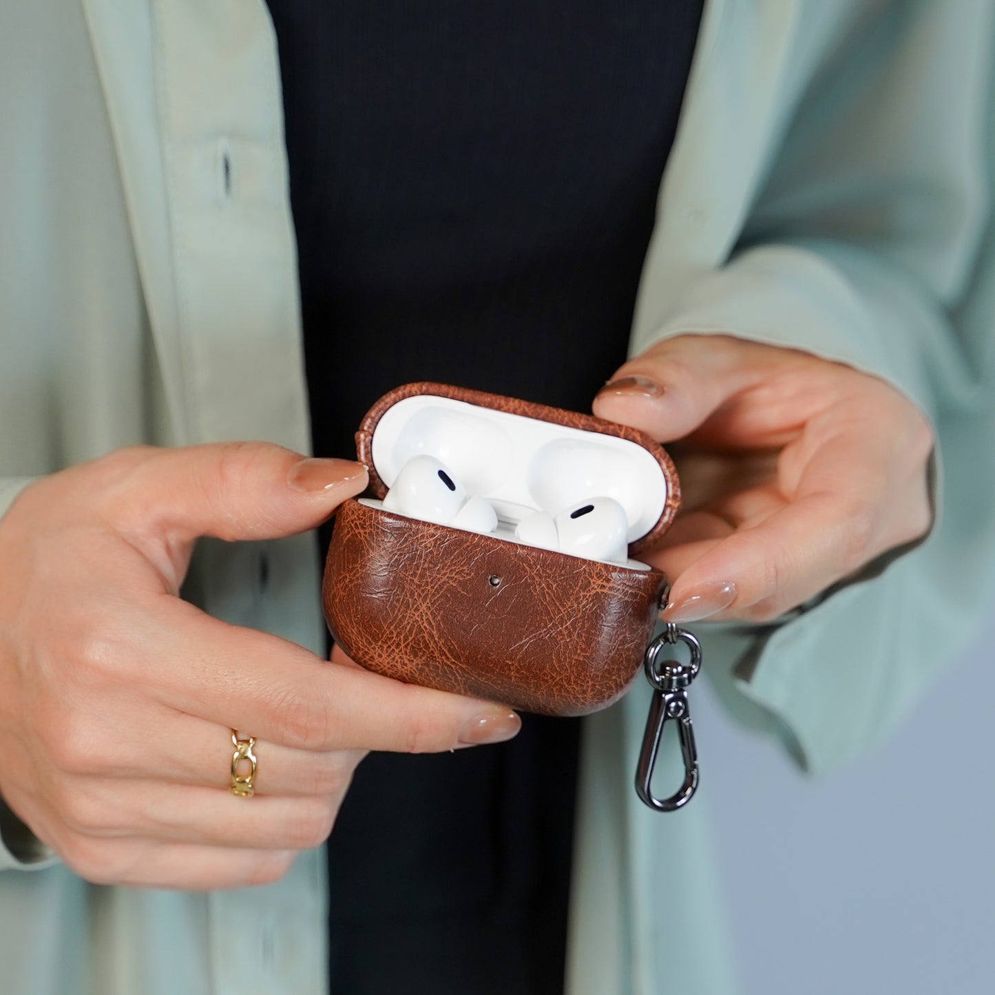 【NEW】レザー風 エアポッズケース AirPods カバー AirPods4 Pro2 case