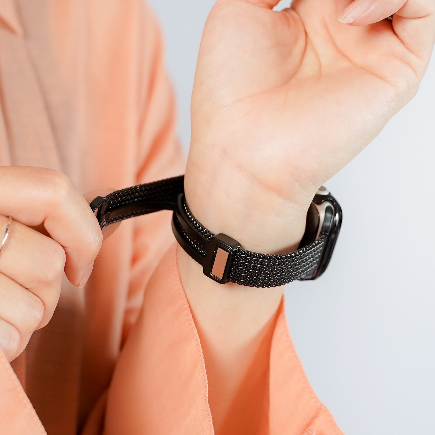 【NEW】マグネット ステンレススリム 三ツ折 アップルウォッチバンド Apple Watch ベルト