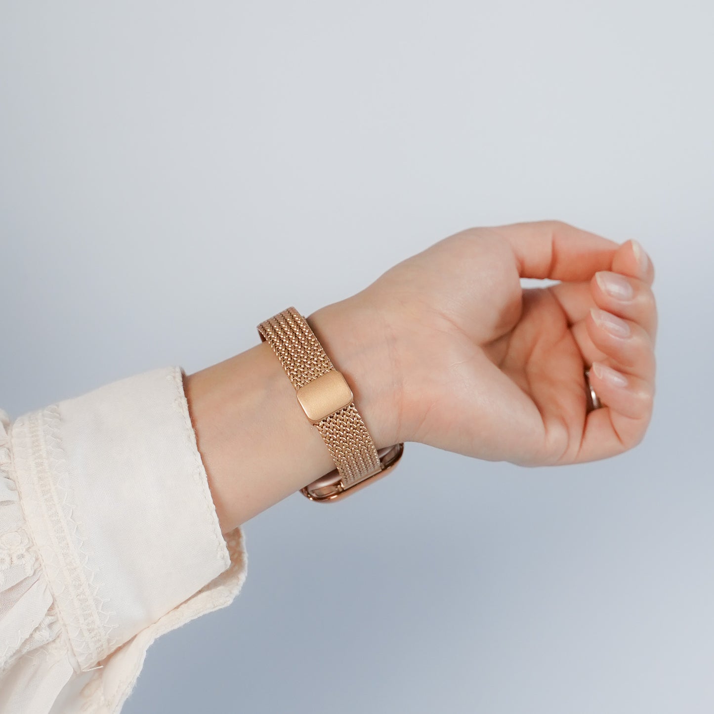 【NEW】マグネット ステンレススリム 三ツ折 アップルウォッチバンド Apple Watch ベルト