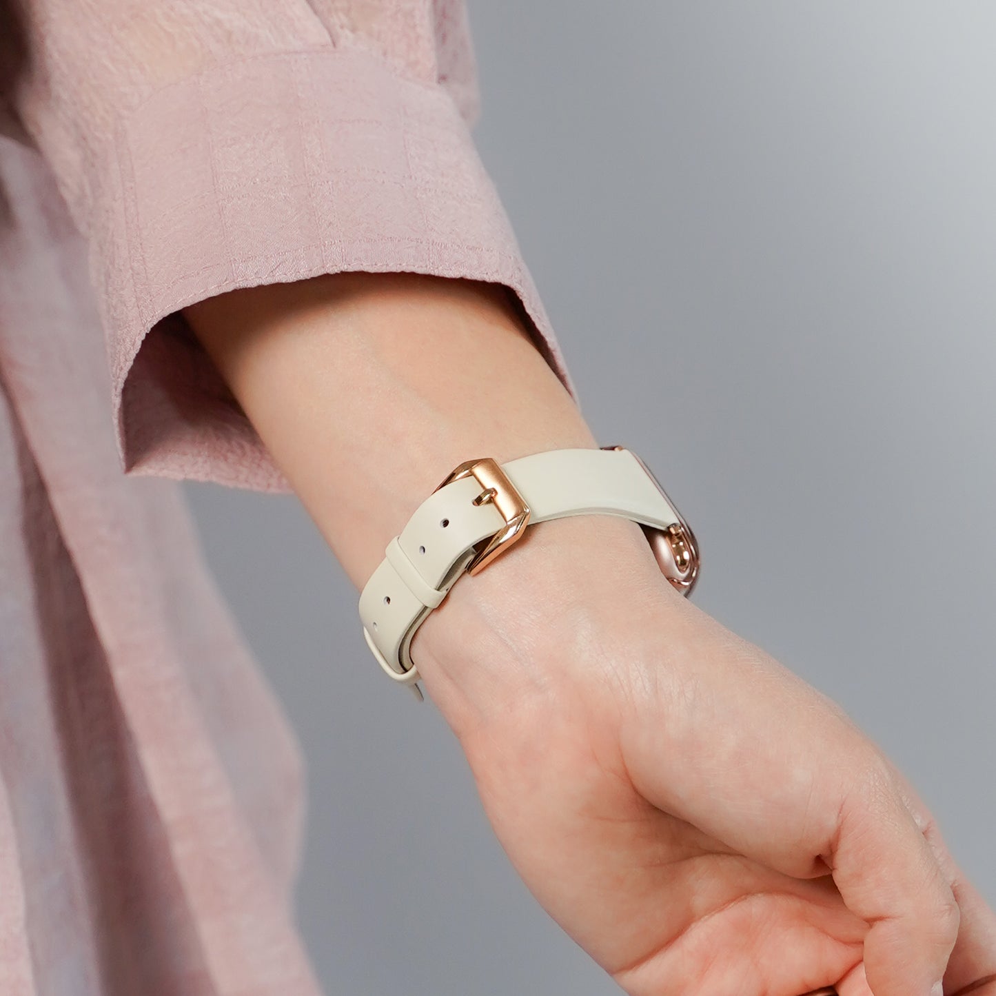 【NEW】レザー シルク調 アップルウォッチバンド Apple Watch ベルト