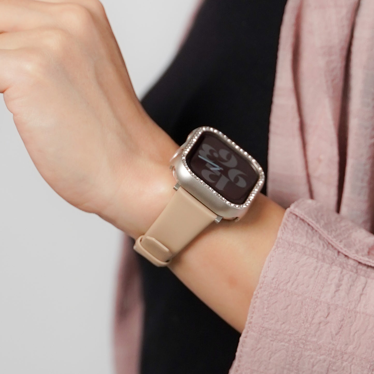 【NEW】レザー シルク調 アップルウォッチバンド Apple Watch ベルト