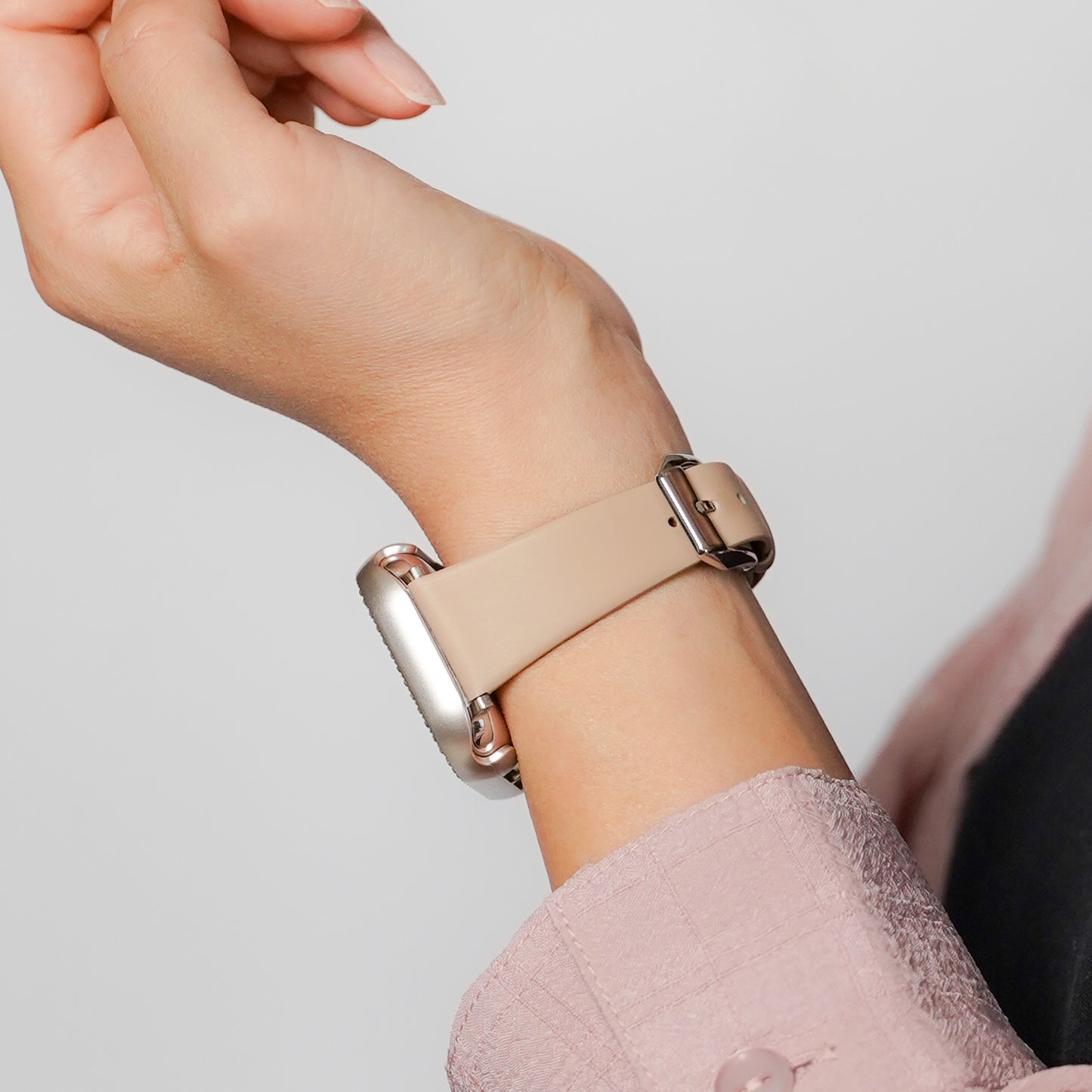 【NEW】レザー シルク調 アップルウォッチバンド Apple Watch ベルト