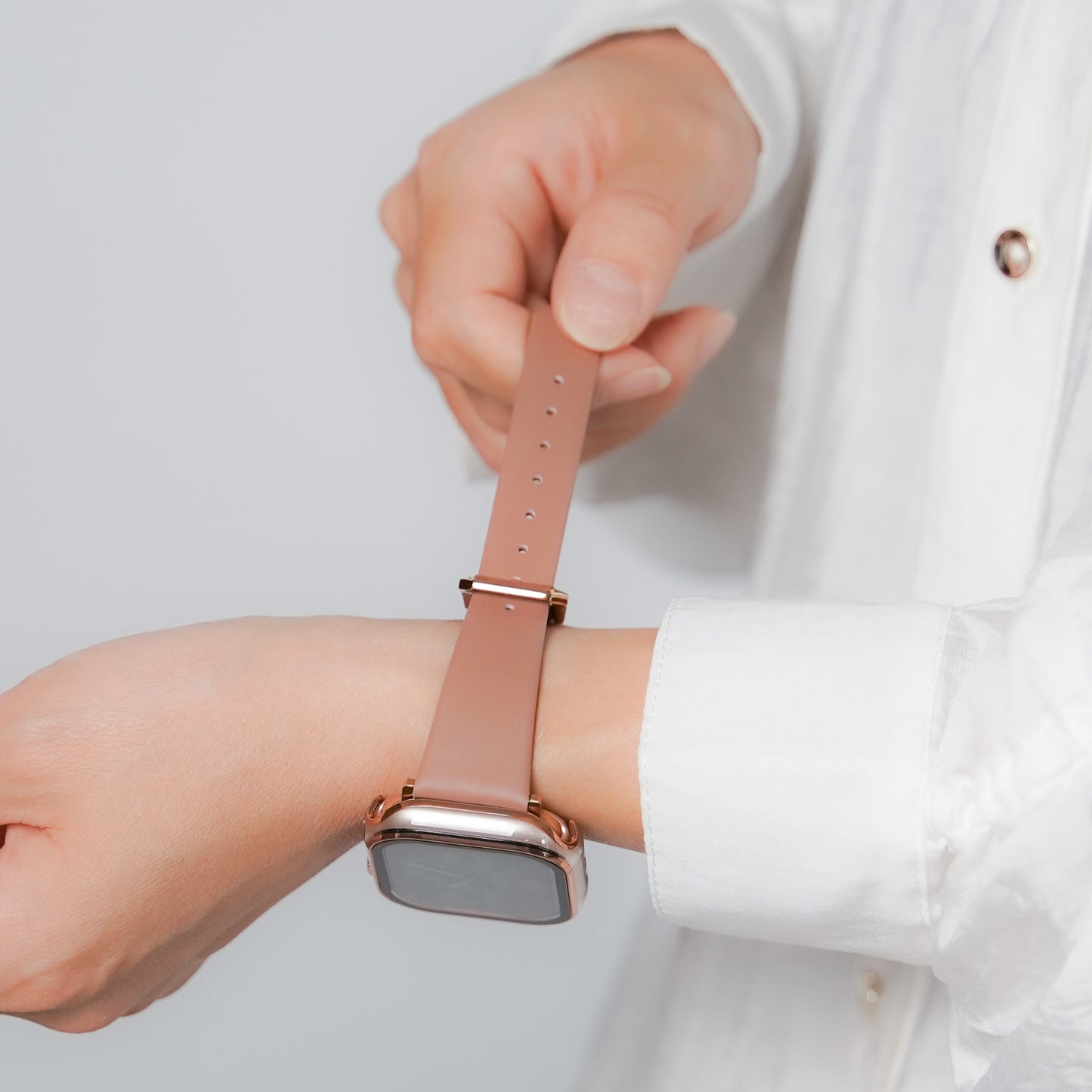 【NEW】レザー シルク調 アップルウォッチバンド Apple Watch ベルト