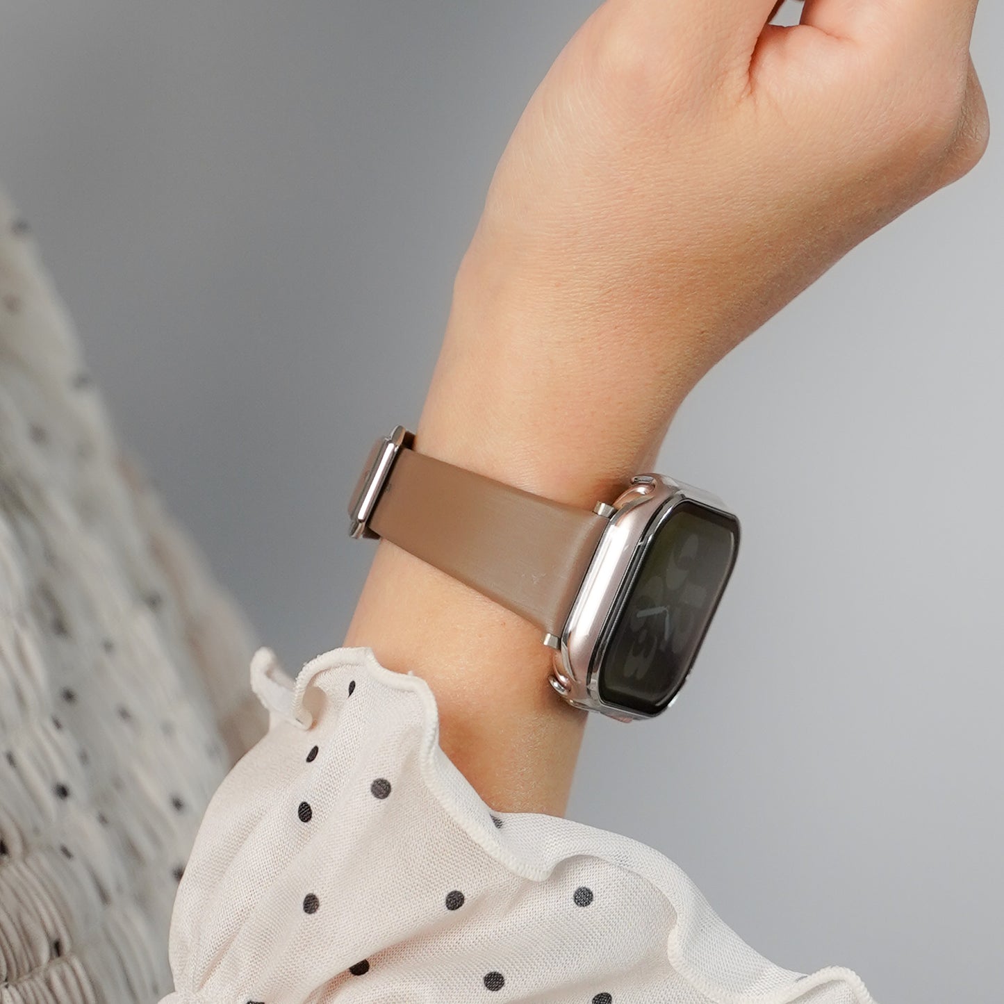 【NEW】レザー シルク調 アップルウォッチバンド Apple Watch ベルト