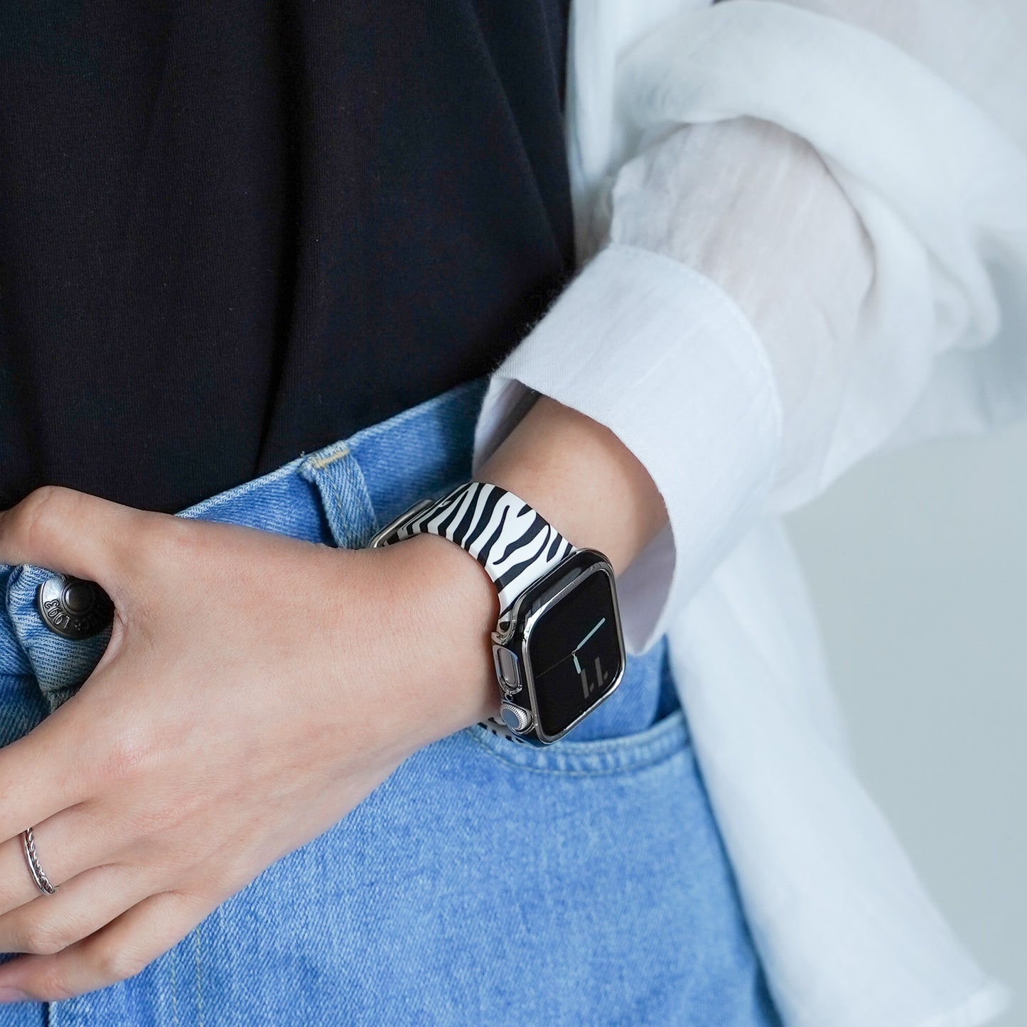 アニマル柄 シリコン アップルウォッチバンド レオパード ゼブラ Apple Watch ベルト