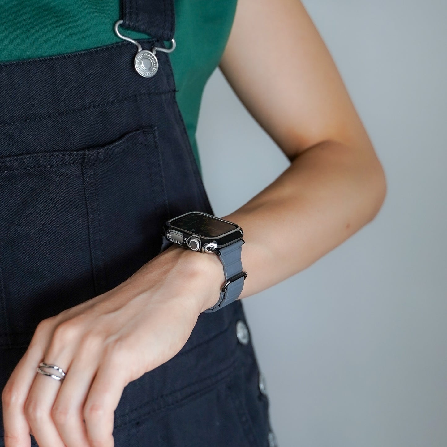マグネット スリム レザー アップルウォッチバンド レザーループ Apple Watch ベルト