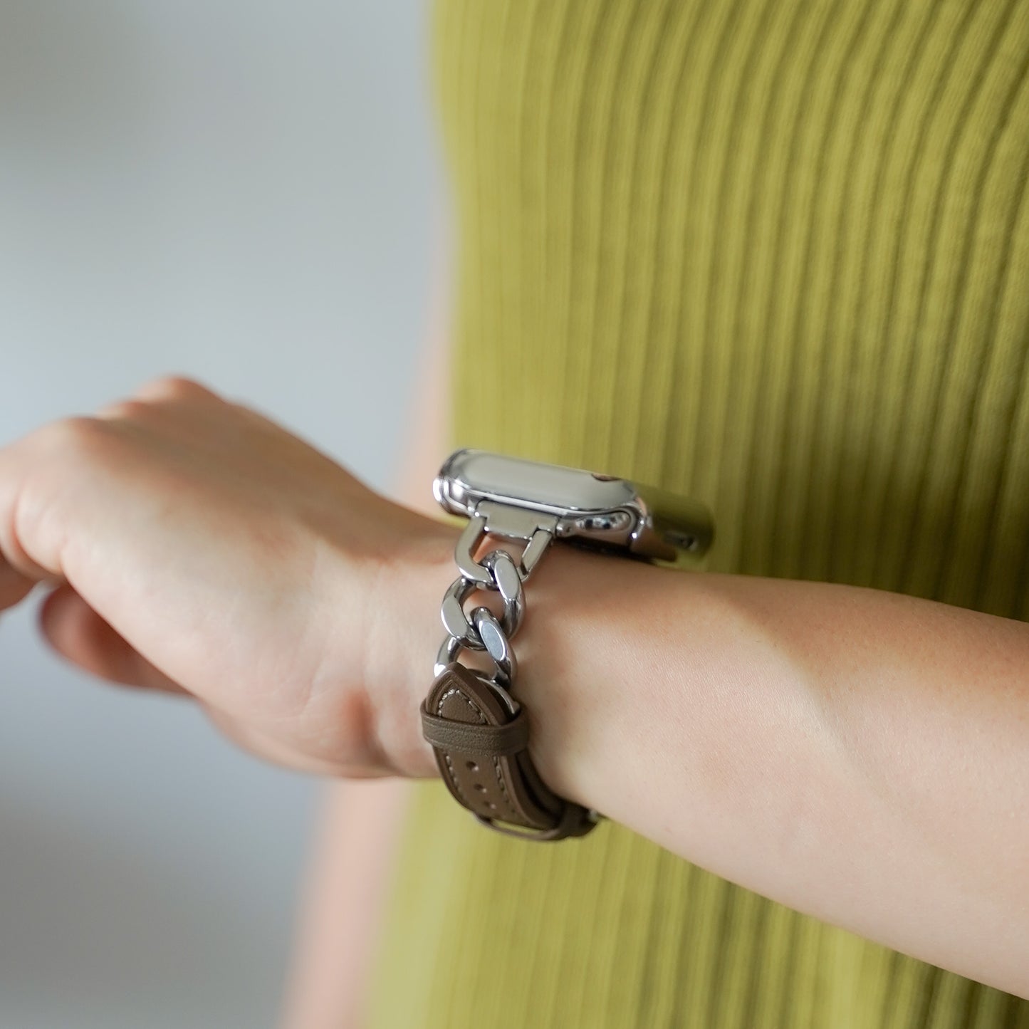 レザー×ステンレスチェーン アップルウォッチバンド Apple Watch ベルト