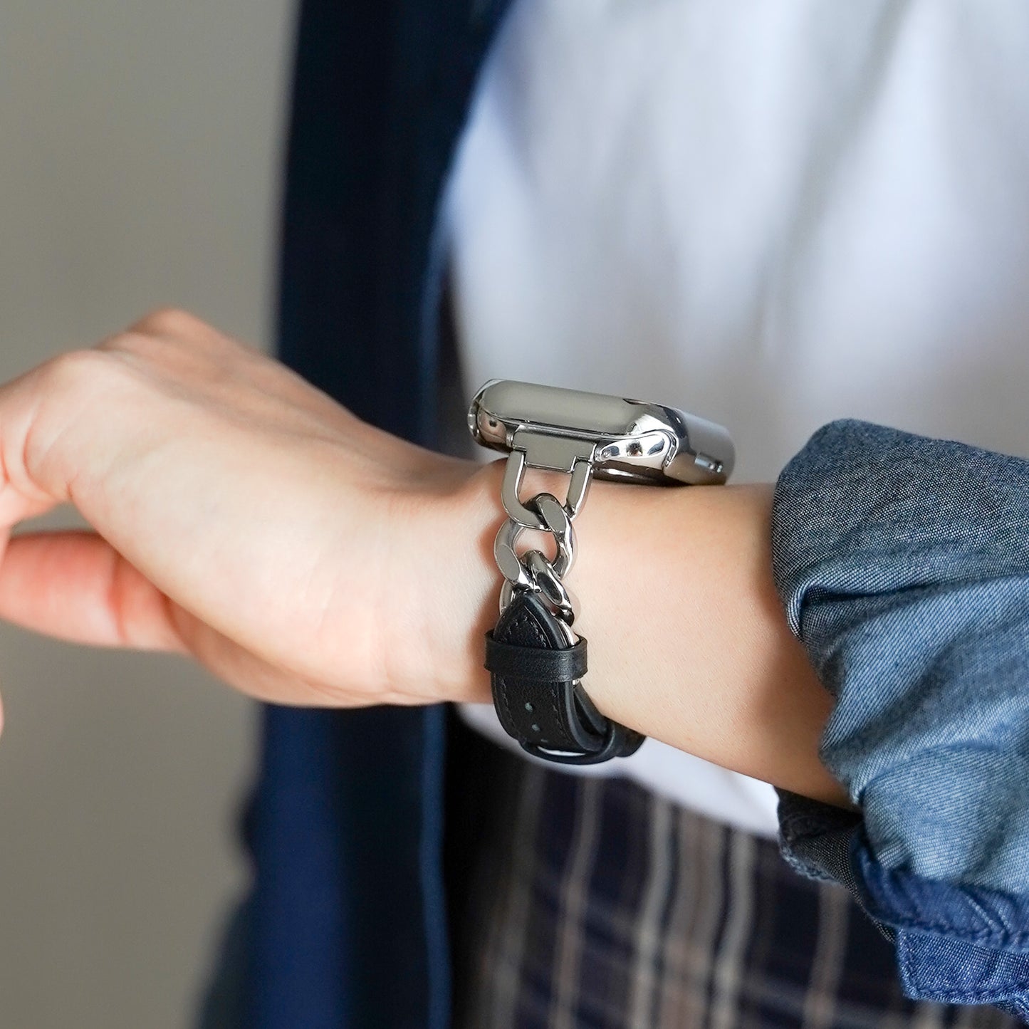 レザー×ステンレスチェーン アップルウォッチバンド Apple Watch ベルト