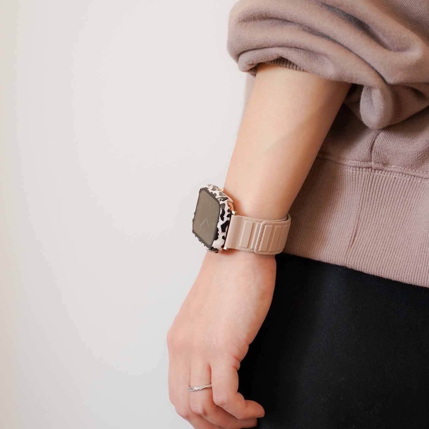 マグネット シリコン アップルウォッチバンド Apple Watch ベルト