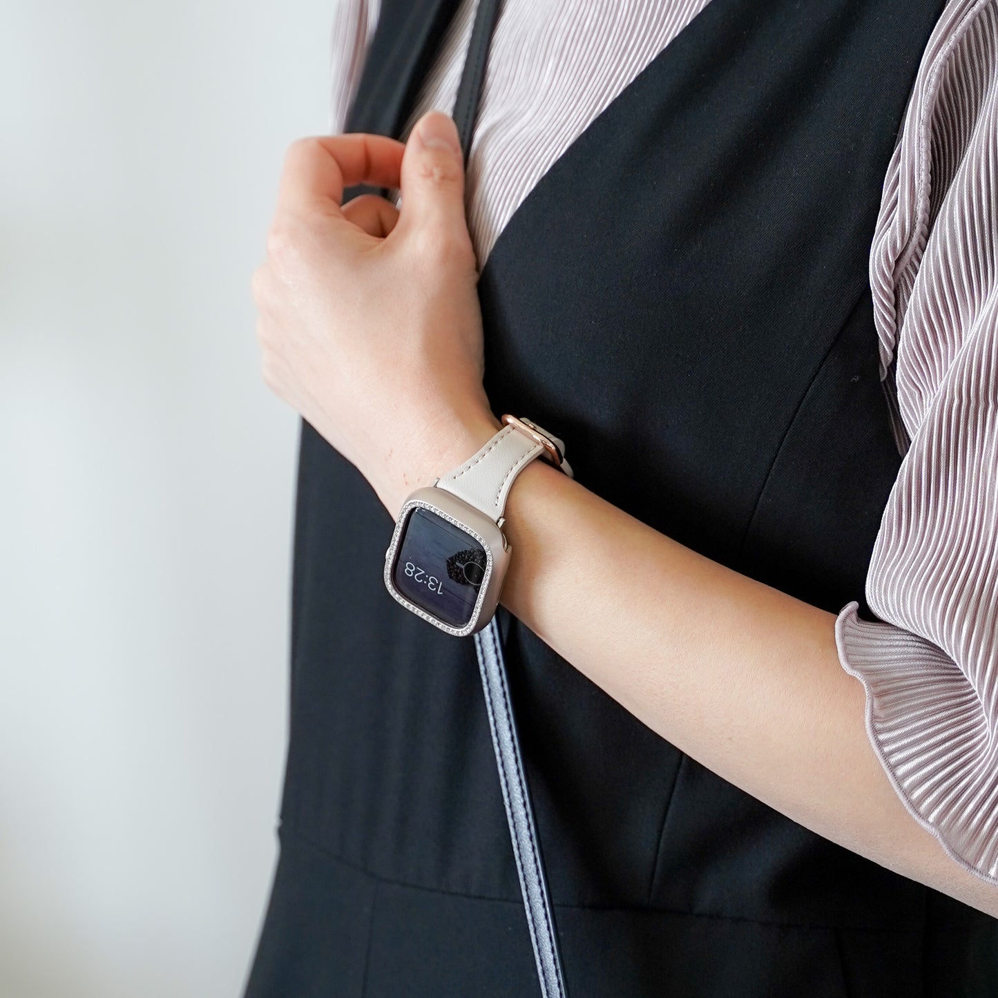 スマートレザー スリム アップルウォッチバンド Apple Watch ベルト