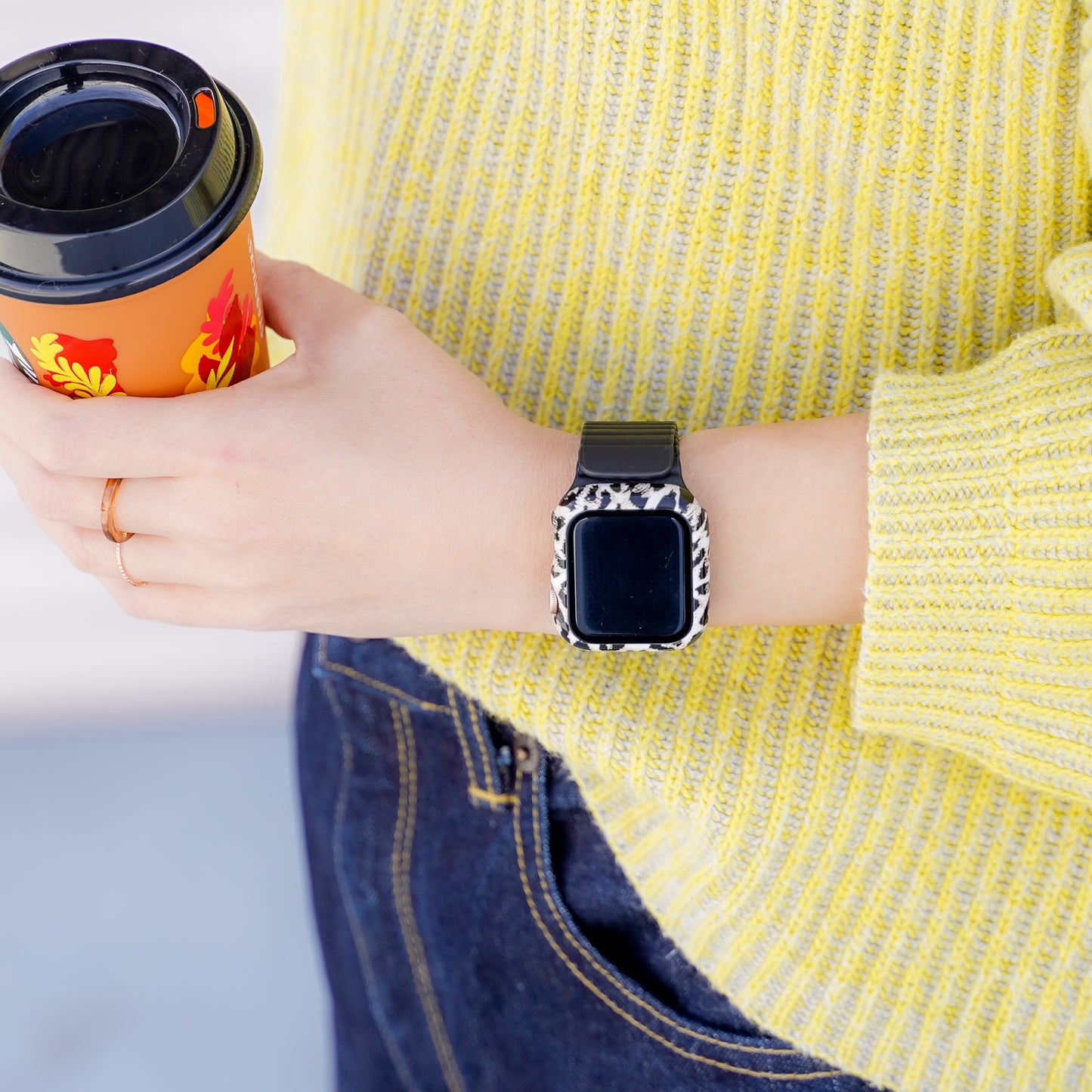 マグネット ループ レザー アップルウォッチバンド ユニセックス Apple Watch ベルト