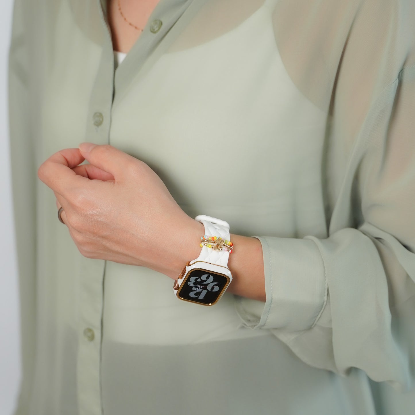 【NEW】ゴールドライン 保護フレーム ガラスなし ハードタイプ アップルウォッチ ケース Apple Watch