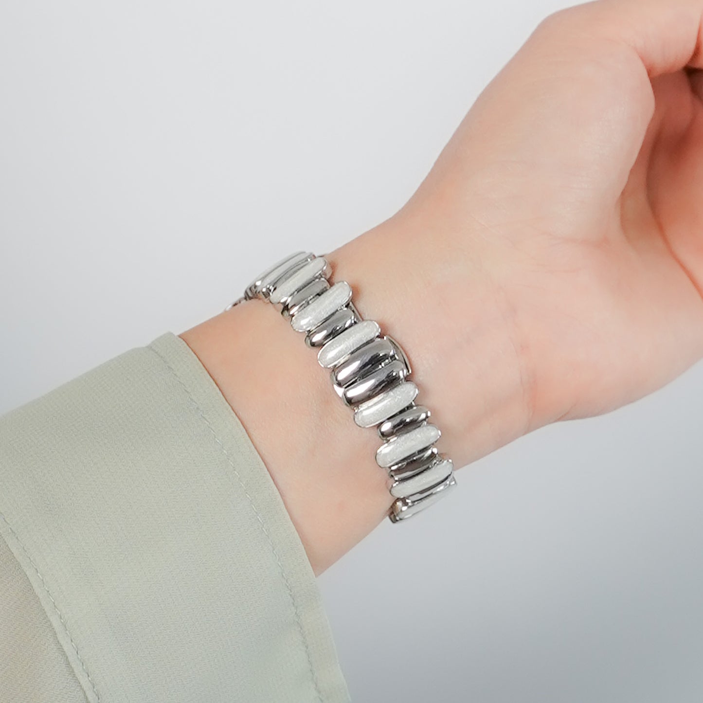 【NEW】メタルビーン バイカラー アップルウォッチバンド Apple Watch ベルト