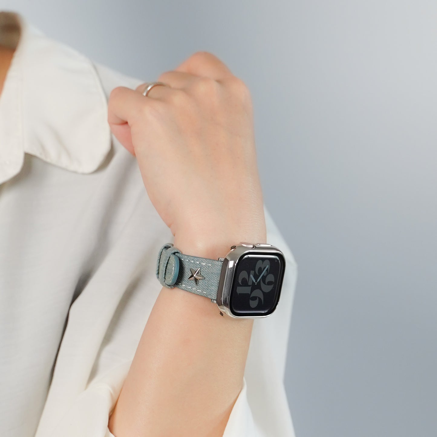 【NEW】デニムレザー×スタッズ アップルウォッチバンド Apple Watch ベルト