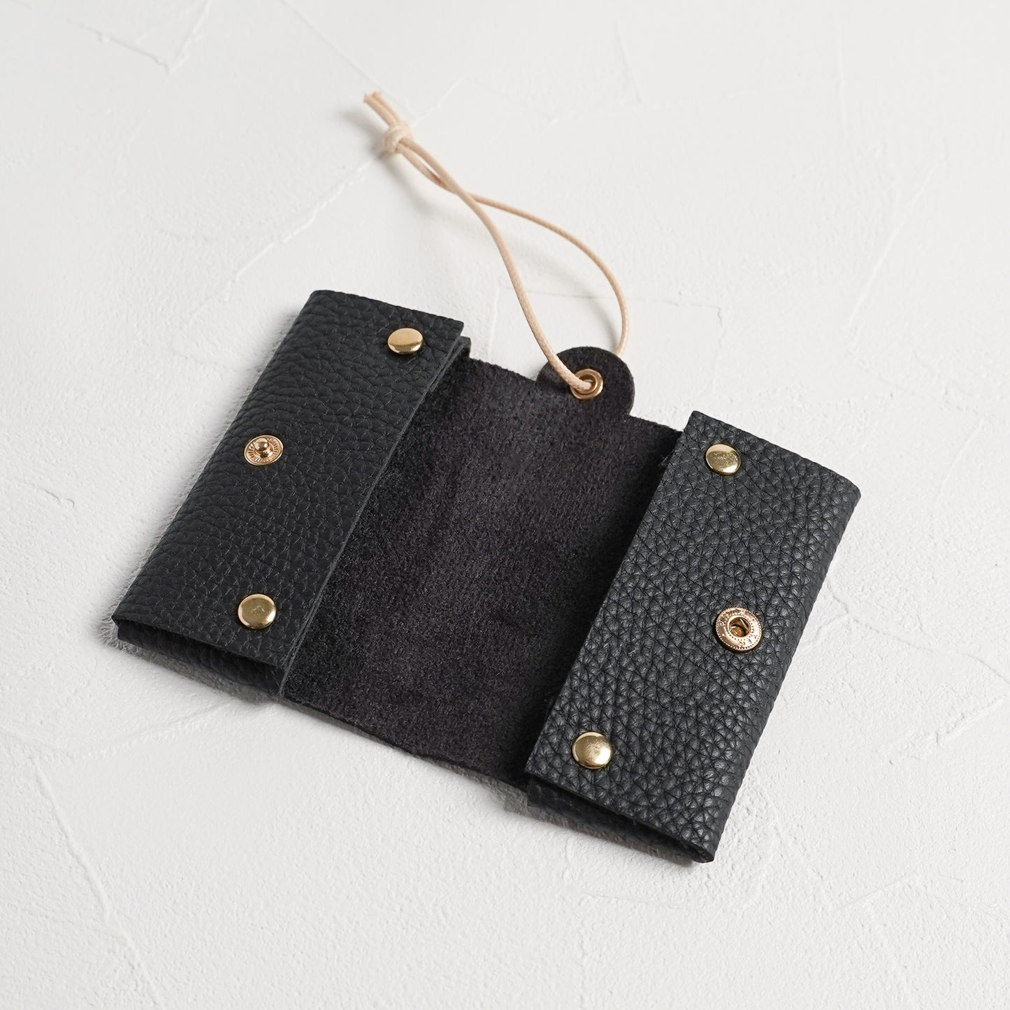 【NEW】ポケットティッシュケース 二つ折り レザー