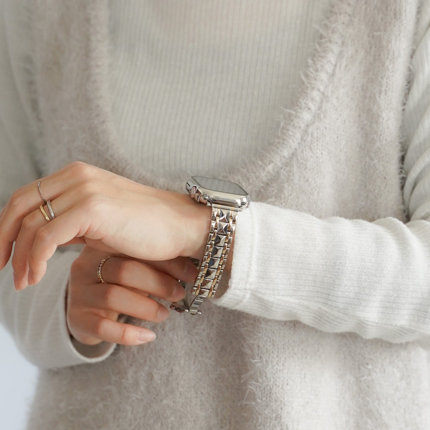 【NEW】ステンレス コンビカラー スタッズ アップルウォッチバンド Apple Watch ベルト