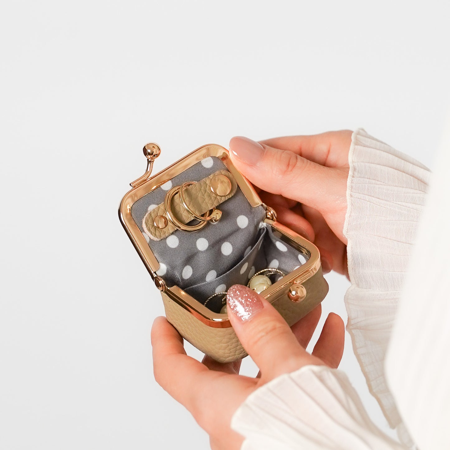 【NEW】がま口 レザー アクセサリーケース マルチポーチ