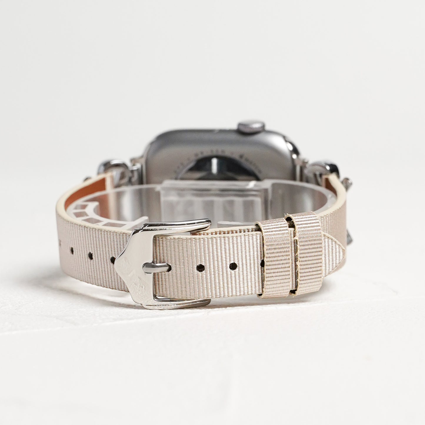 リボンチャーム シャイニー ファブリックレザー アップルウォッチバンド Apple Watch ベルト