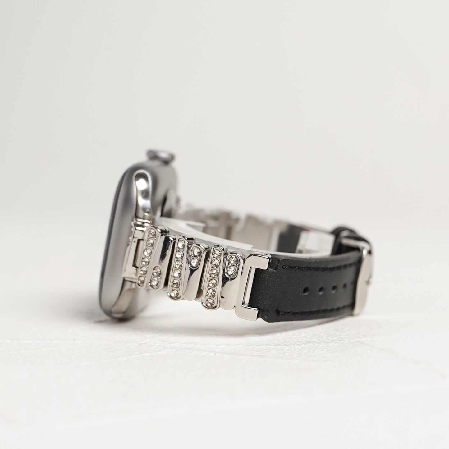 【NEW】ラインストーン スリムレザー アップルウォッチバンド Apple Watch ベルト