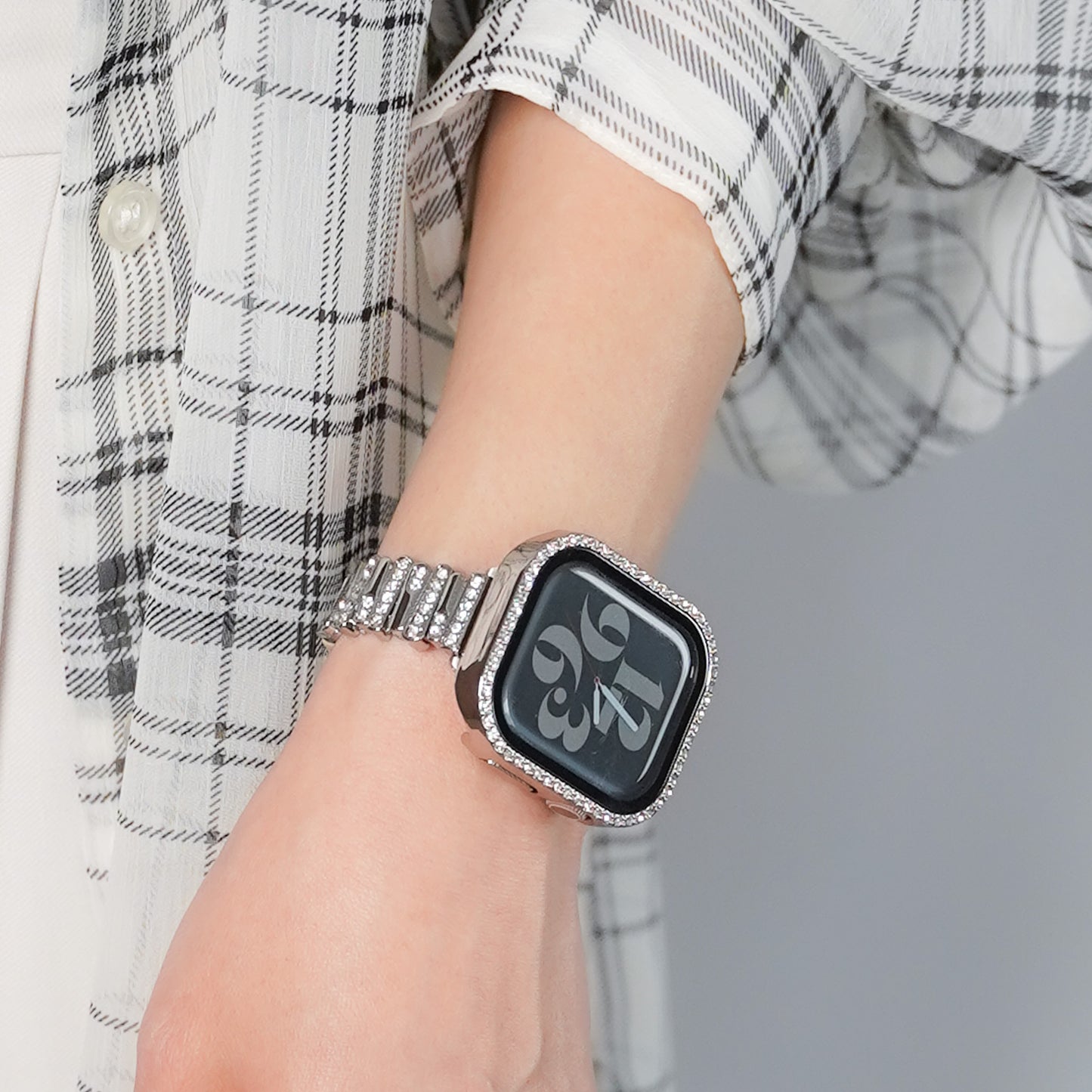 【NEW】ラインストーン スリムレザー アップルウォッチバンド Apple Watch ベルト