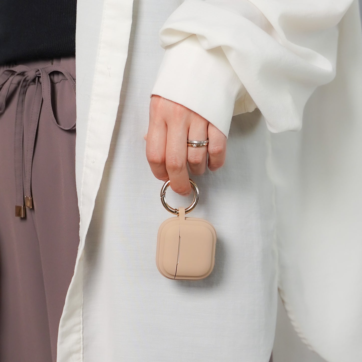 【NEW】シリコン ラテカラー エアポッズケース AirPods カバー AirPods4 Pro2 case