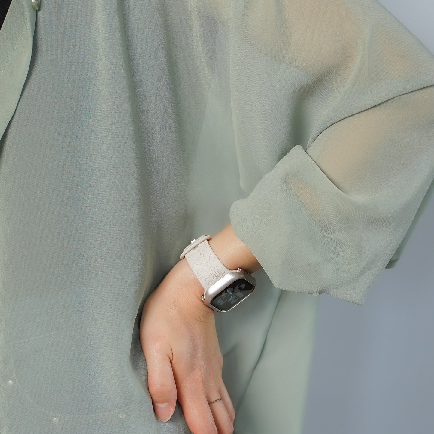【NEW】シリコン フラワーローズ アップルウォッチバンド Apple Watch ベルト