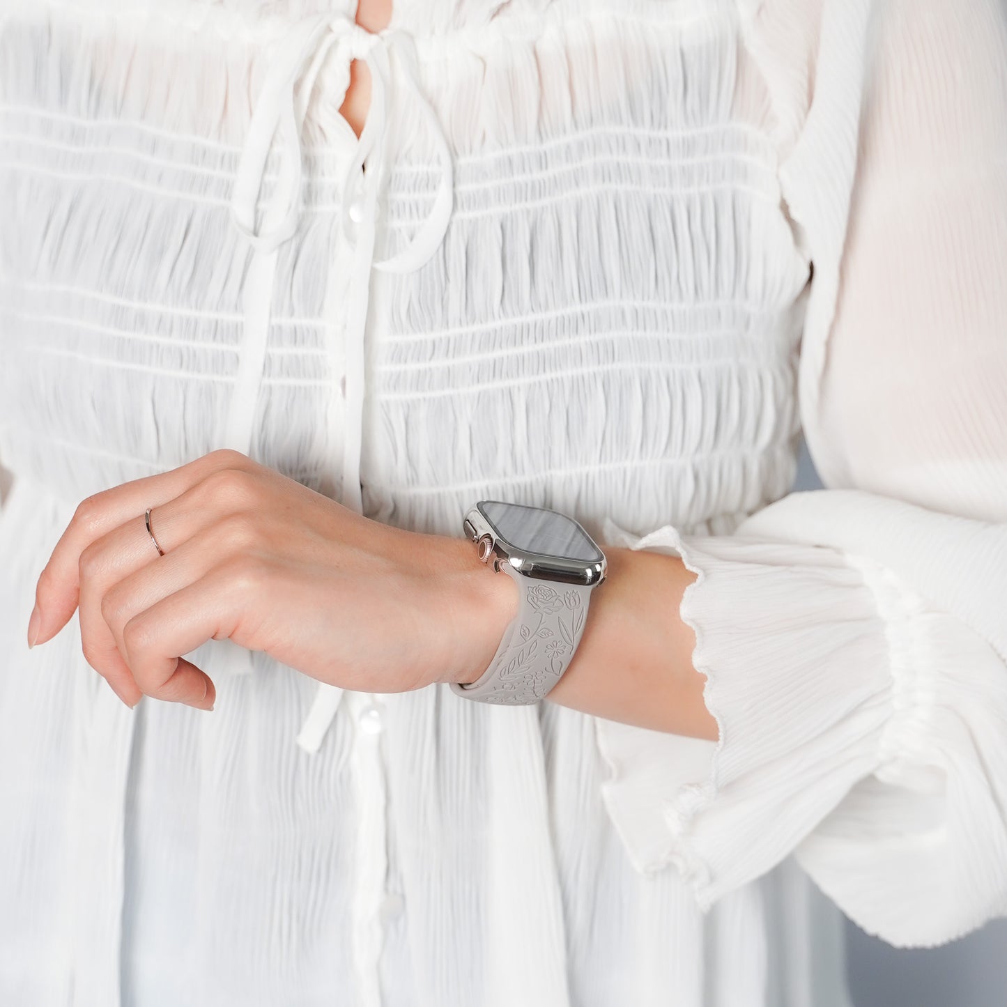 【NEW】シリコン フラワーローズ アップルウォッチバンド Apple Watch ベルト