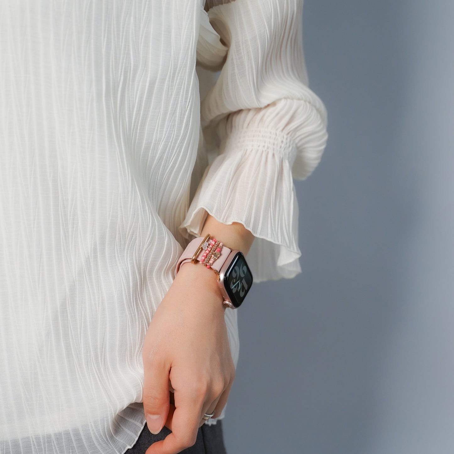 【NEW】ビーズチャーム アクセサリー アップルウォッチ Apple Watch