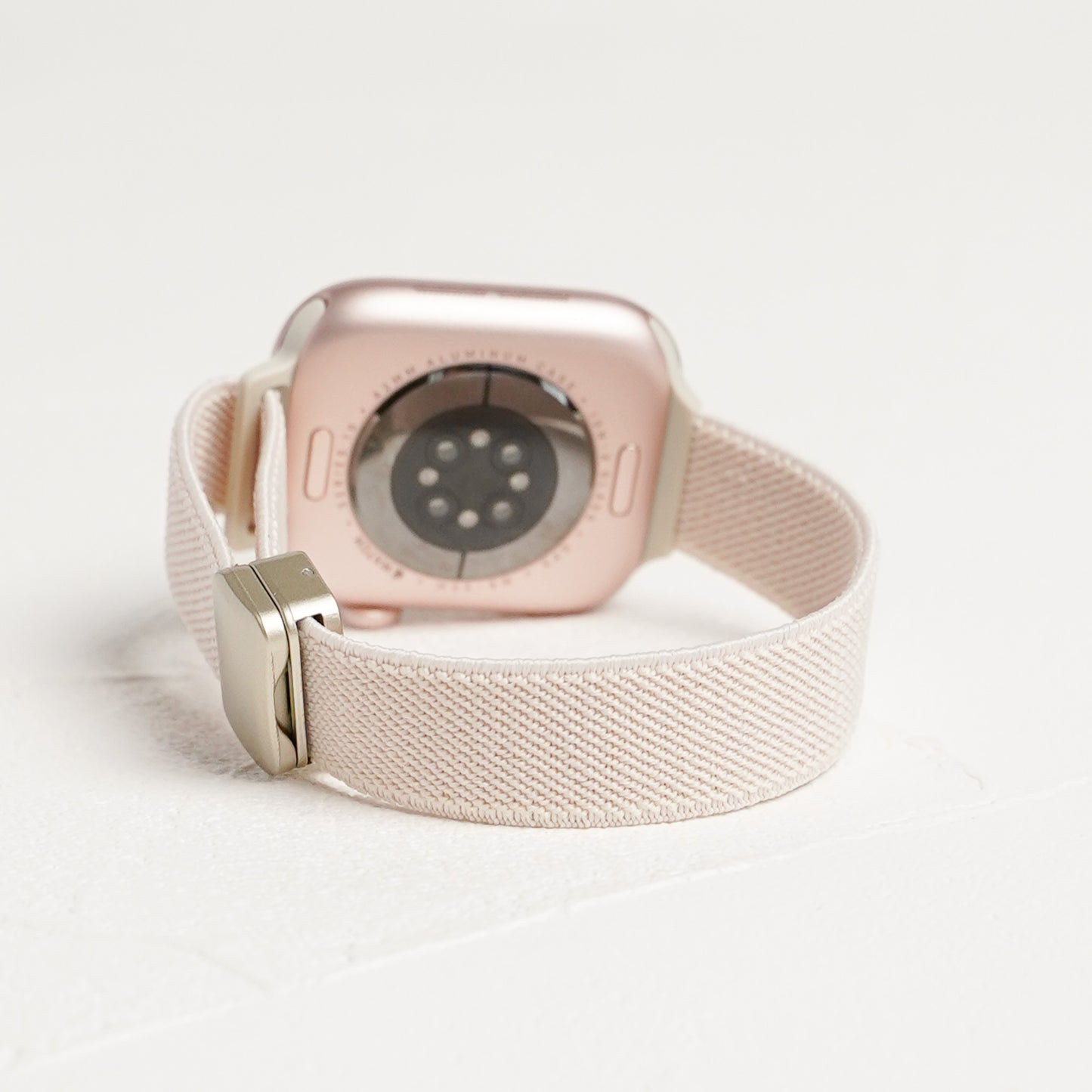 【NEW】マグネット ナイロン スリム アップルウォッチバンド Apple Watch ベルト