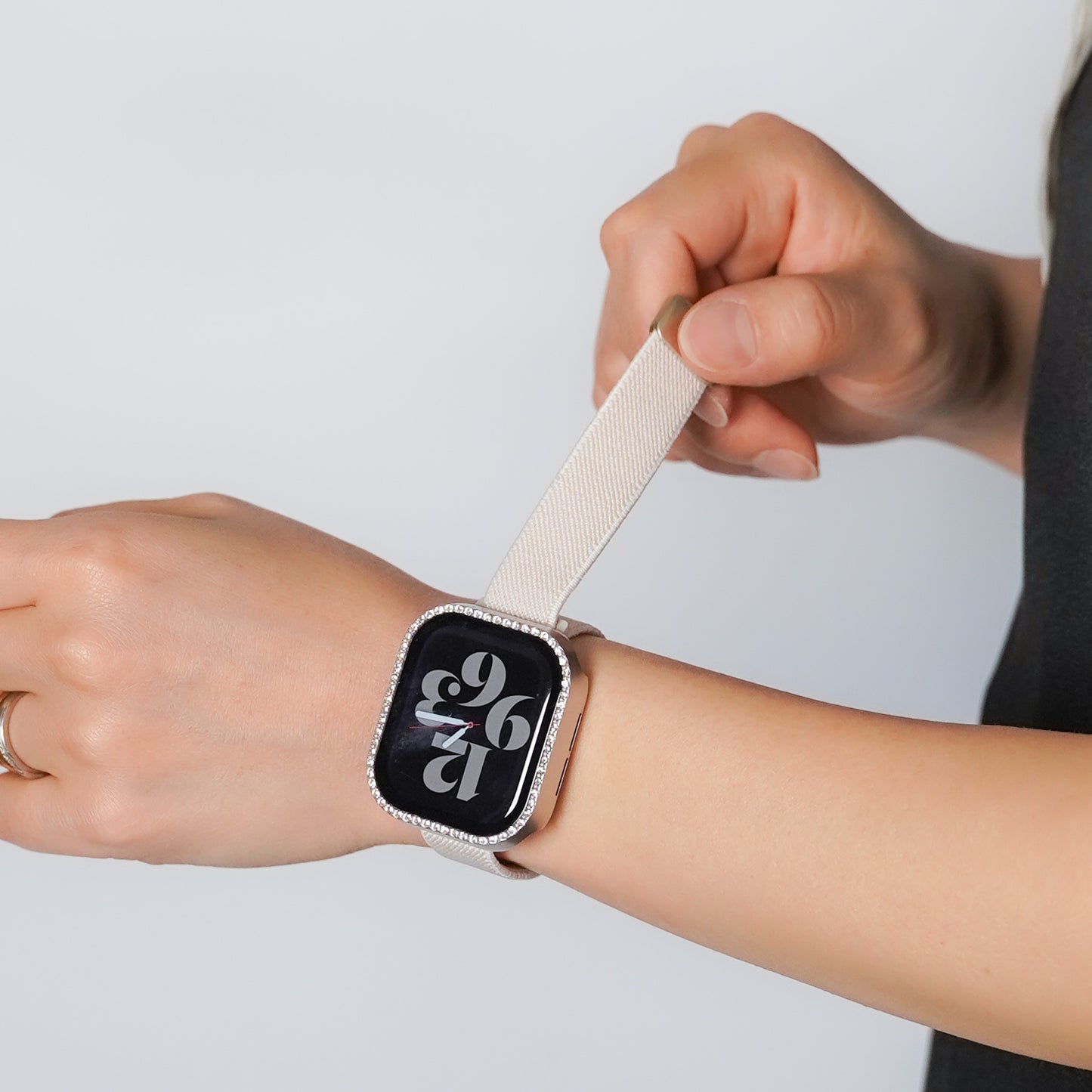 【NEW】マグネット ナイロン スリム アップルウォッチバンド Apple Watch ベルト