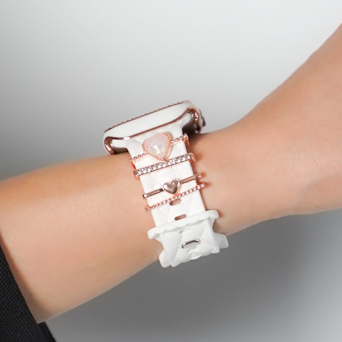 【NEW】ハート チャーム アクセサリー アップルウォッチ Apple Watch