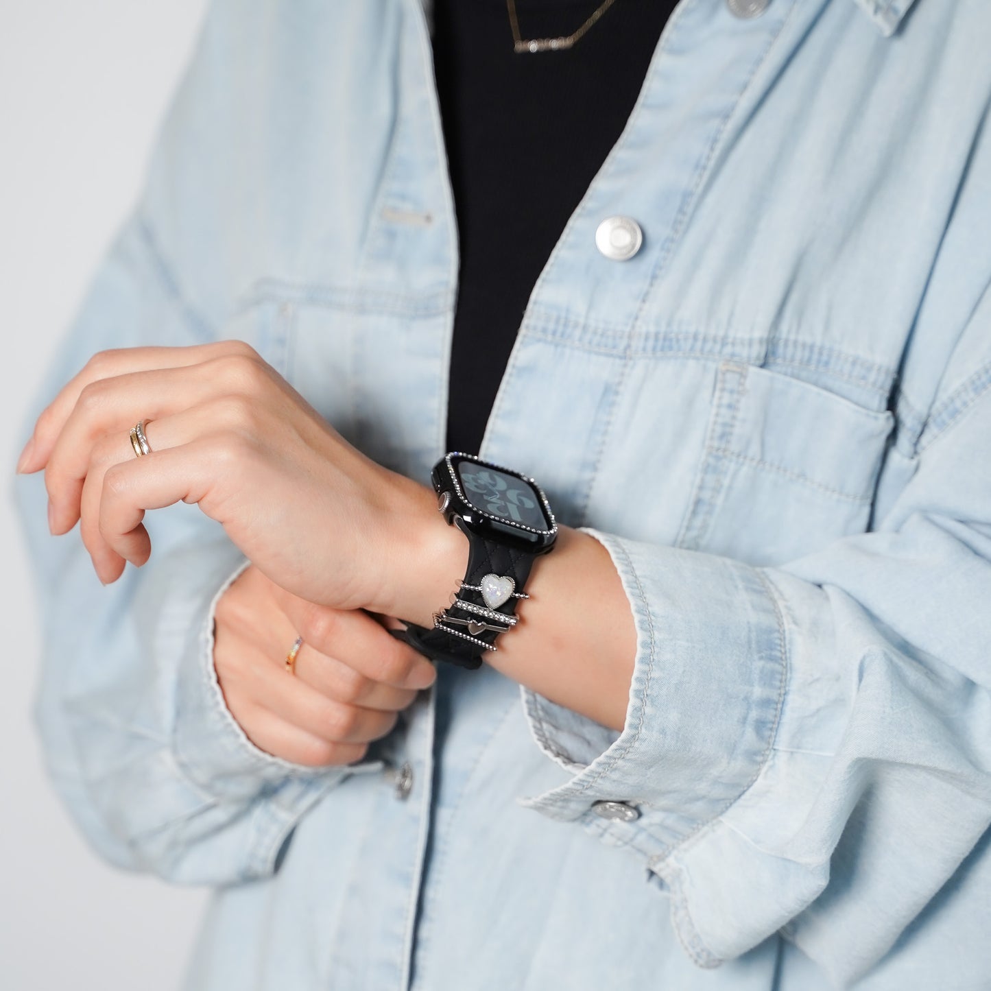 【NEW】ハート チャーム アクセサリー アップルウォッチ Apple Watch